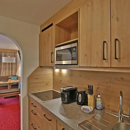 Pensionat Zur Alten Muehle Sölden